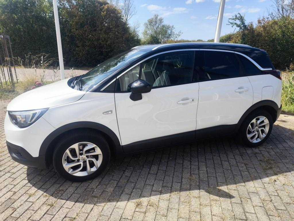 Opel Crossland X 1.2 turbo online edition