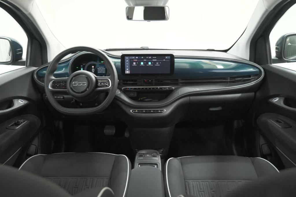 Fiat 500 urban 42 kwh | 96,9% soh | 3 fase laadfunctie | camera | apple car
