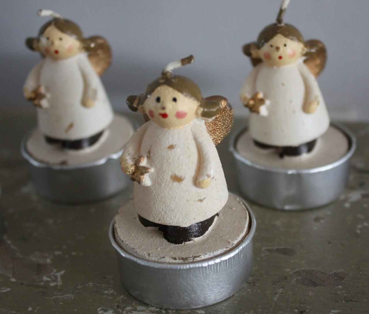 Set van 6 engel theelichtjes