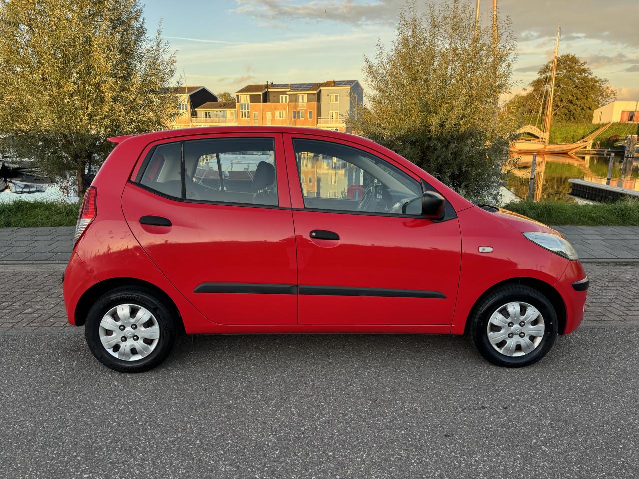 Hyundai I10 1.25 active cool benzine met airco en nieuwe APK!