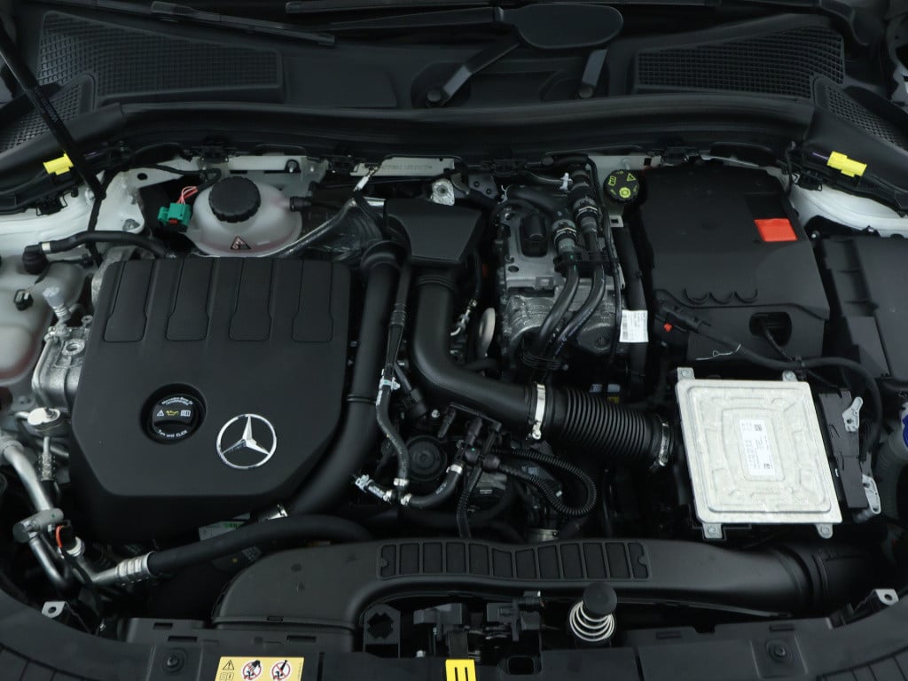 Mercedes-Benz Gla-klasse 250 e plug-in hybride | trekhaak | apple carplay/a