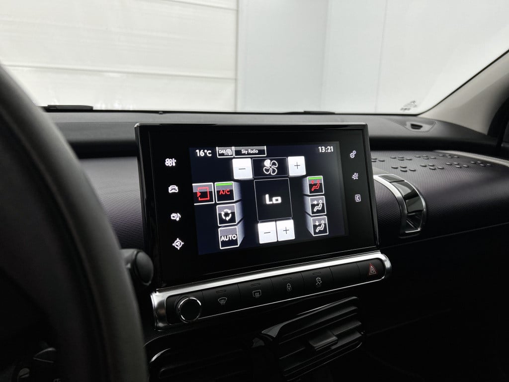 Citroen C4 Cactus 110 pk shine | rijklaar | navigatie | parkeercamera | lic