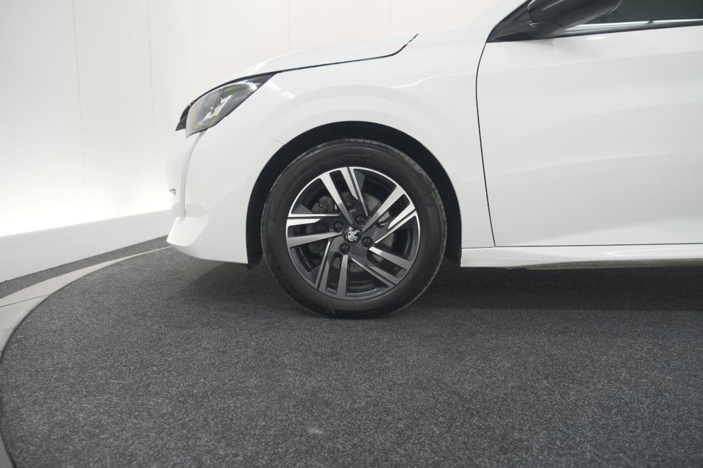 Peugeot 208 puretech 100 allure | adaptieve cruise control | camera | apple