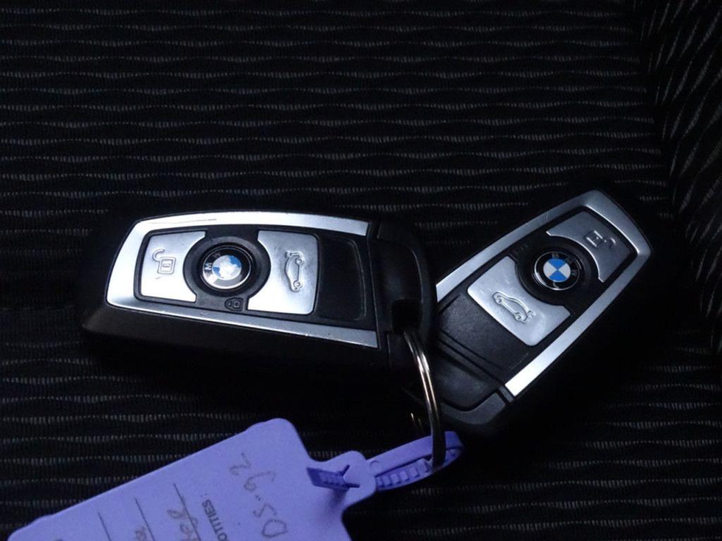 BMW 3-serie 316i executive sport automaat | bi-xenon | afn. trekhaak