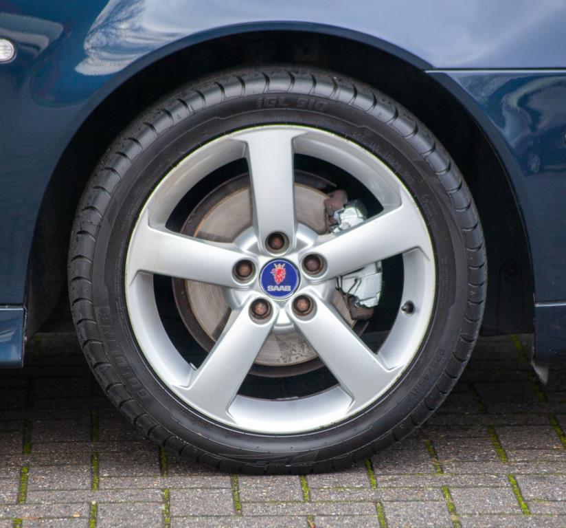 Saab 9-3 cabrio 2.0t vector