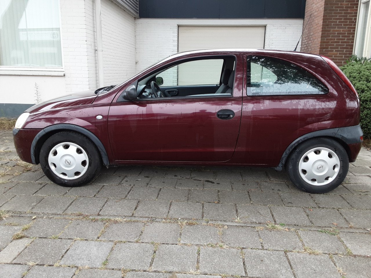Opel Corsa 1.2-16V apk 20 8 2025