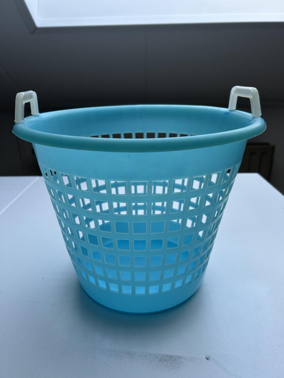 Vintage/retro wasmandje