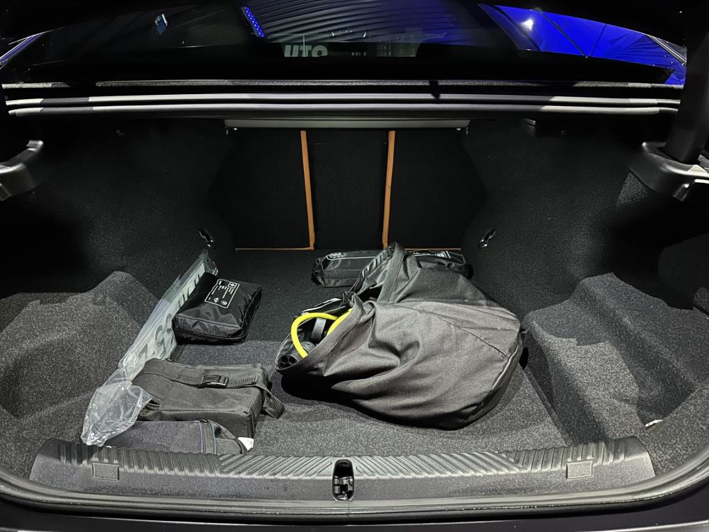 BMW M5 *origineel nl*full ppf*carbon*bowers & wilkins
