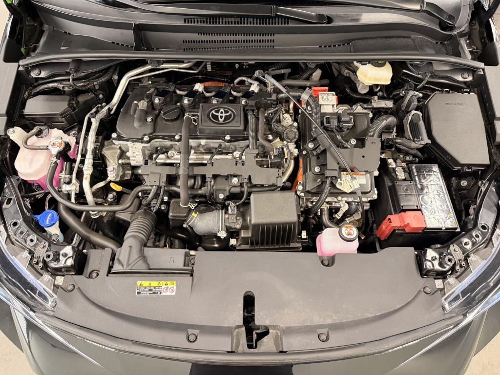 Toyota Corolla Touring Sports 140 hybrid active aktie model !!!