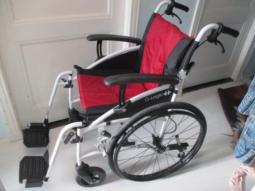 Exel  G logic super lichtgewicht rolstoel ( slechts 11,5 kg )