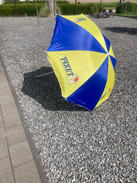 STRANDPARASOL  ( NIEUW )