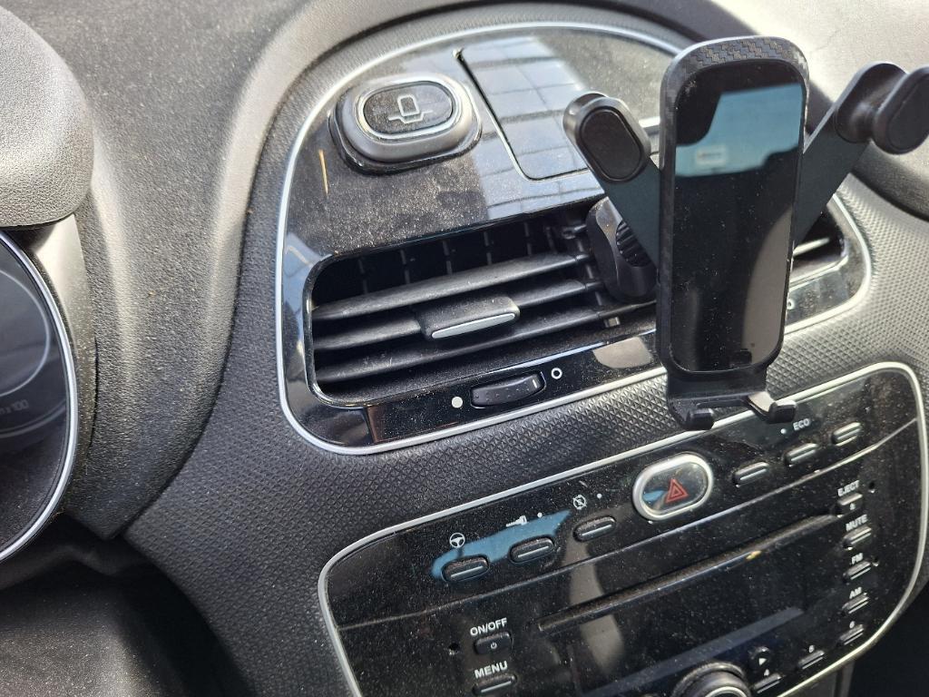 Fiat Punto 0.9 Twinn Air-2012-Airco-stuurbeke-trekhaak-L.M. velgen-3200,=
