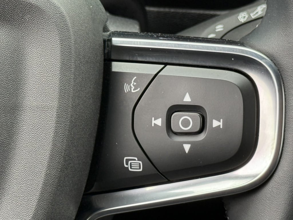 Volvo XC40 recharge twin plus 409pk 1e eigenaar