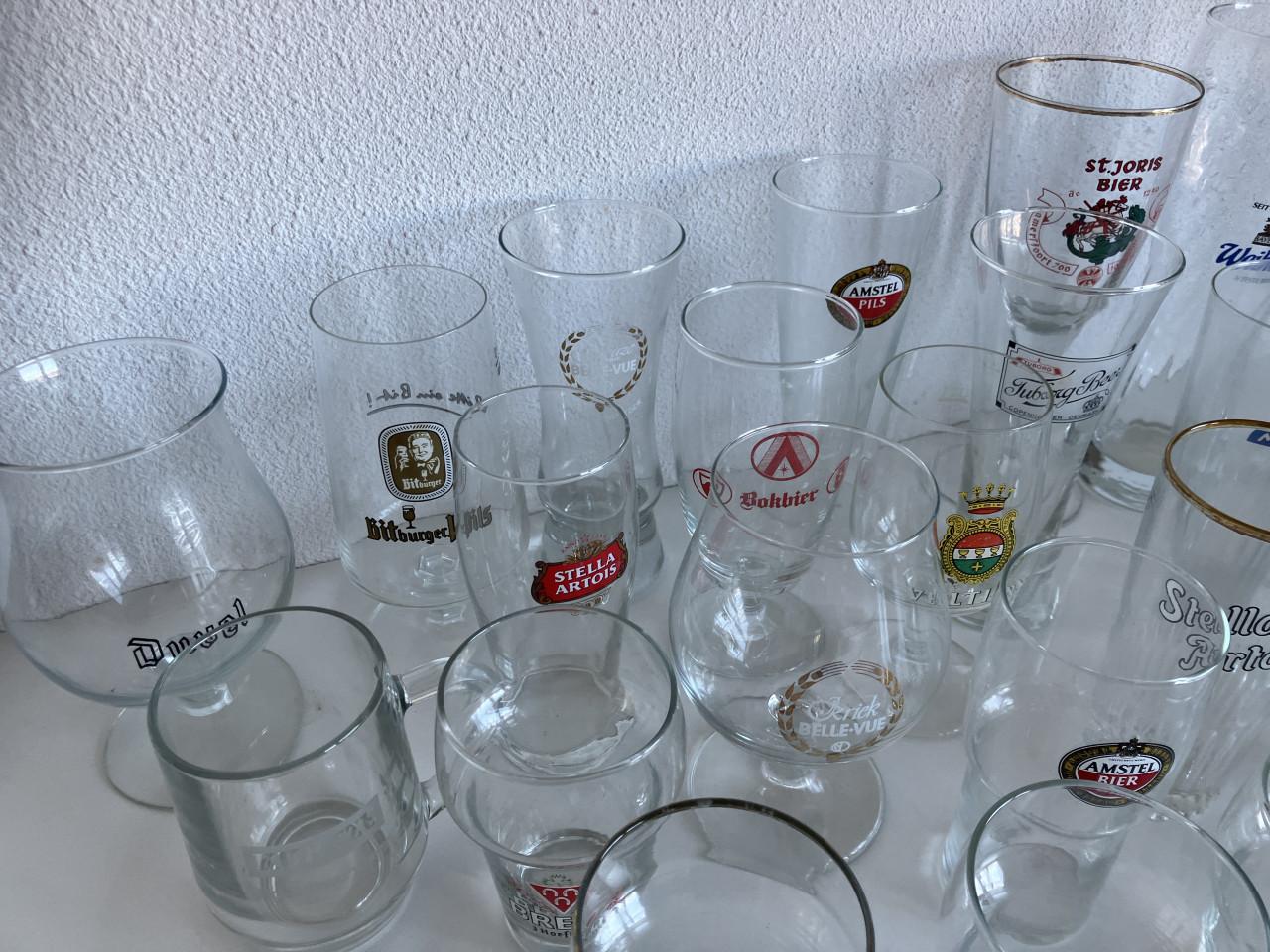 Verzameling bierglazen 140st