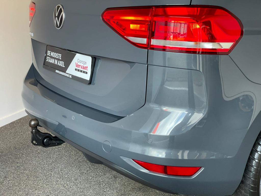 Volkswagen Touran 1.5 tsi highline