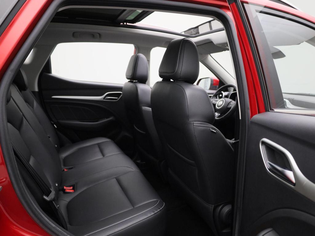 MG Zs Ev luxury 45 kwh | panoramadak | leder | apple carplay | camera | sto
