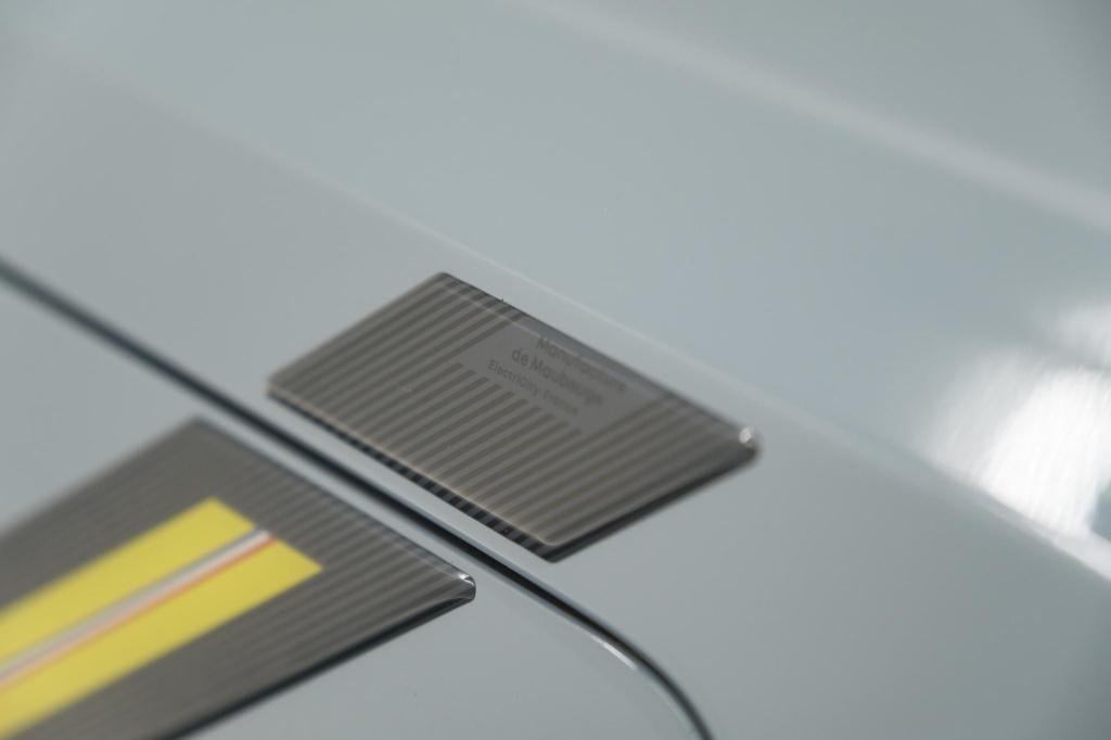 Renault 4 comfort range iconic 52 kwh | pack advanced driving assist | came