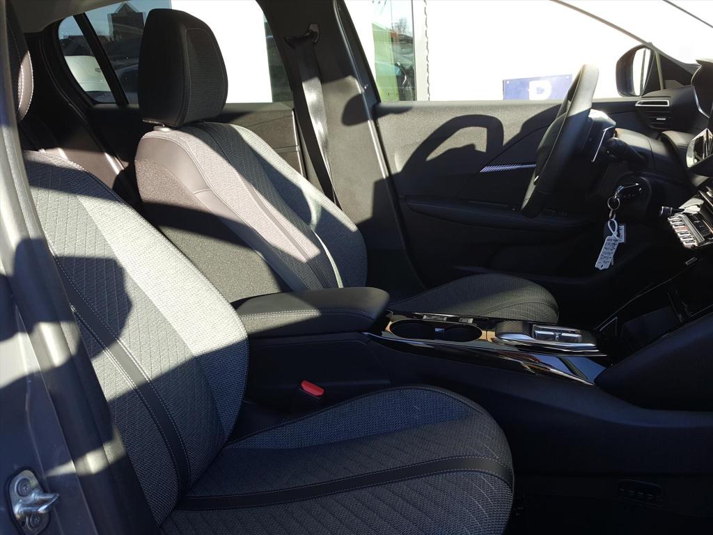 Peugeot 208 allure 1.2 mild-hybride 100pk automaat (e-dcs6) navigatie met a