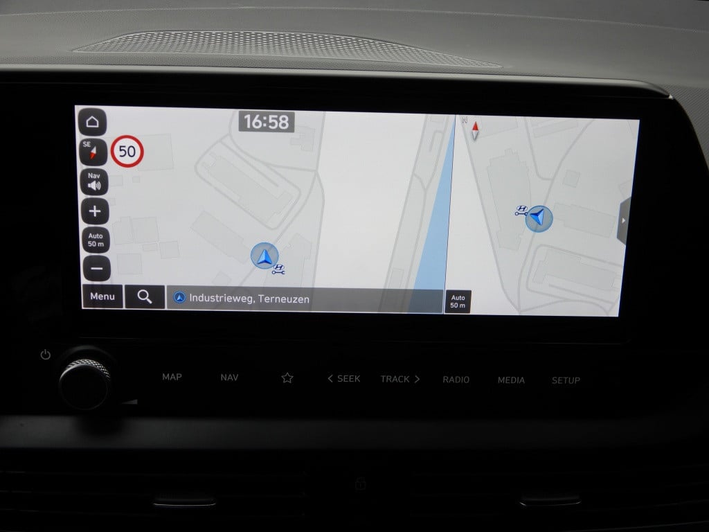 Hyundai Bayon 1.0 t-gdi premium | nl auto | trekhaak |