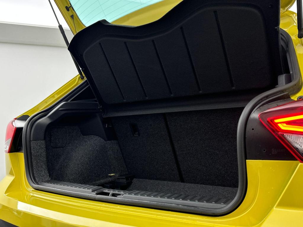Seat Ibiza fr business connect 1.0 ecotsi 85 kw / 115 pk hatc