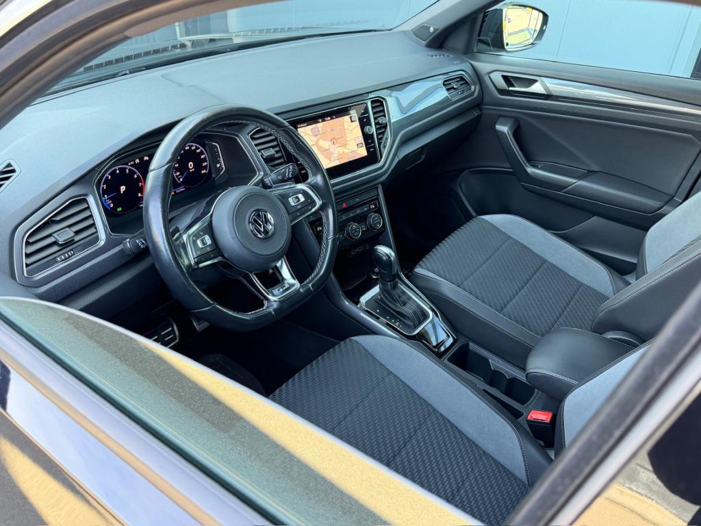 Volkswagen T-roc 1.5 tsi 150pk dsg 2x r-line | virtual | camera | dode hoek