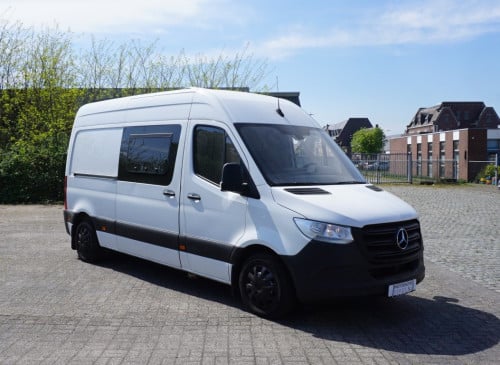 Mercedes Benz Buscamper 214 CDI uit 2019 met nieuwe inbouw