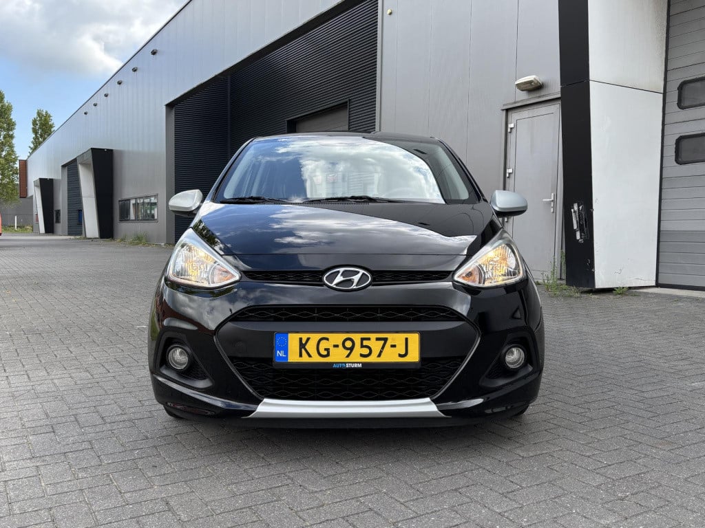 Hyundai I 10 1.0i i-motion comfort | cruise control | radio-cd/mp3 speler |