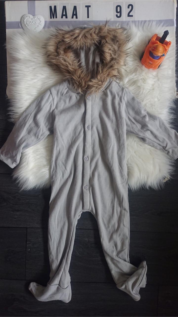 Onesie grijs bont (NIEUW) maat 92