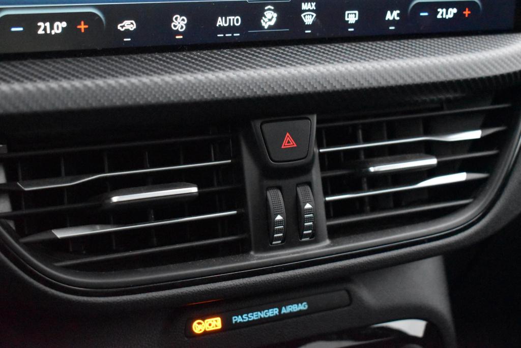 Ford Kuga 2.5 phev st-line x | panoramadak | climate control | adaptieve cr