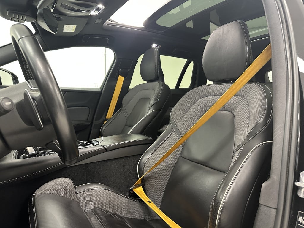 Volvo V60 2.0 t8 awd polestar 405pk | nieuwe accu | dealer-onderhouden | p