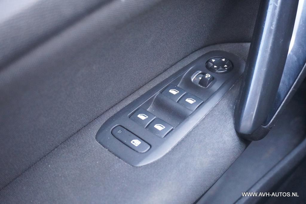 Peugeot 308 sw 1.2 puretech automaat allure