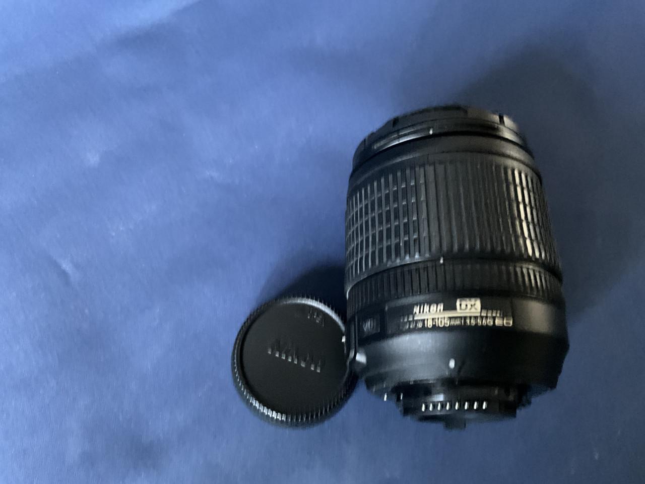Nikon 18-105 vr DX lens