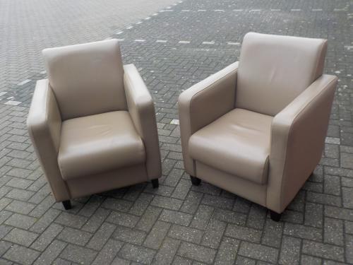 2 mooie kwaliteit leren fauteuils in goede staat 175 euro per stuk 95 euro