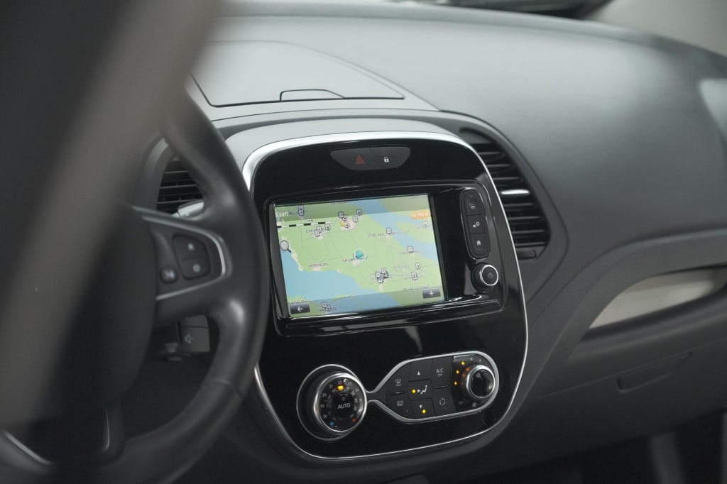 Renault Captur tce 90 intens | camera | dodehoekdetectie | navigatie | park