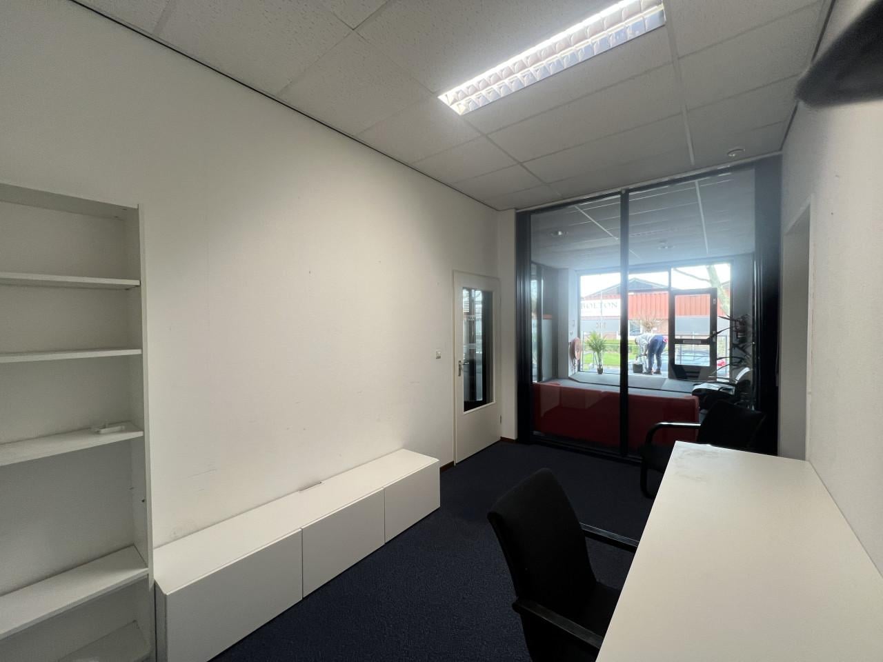 Te huur 13m2 kantoor/bedrijfsruimte /postadres in Goes