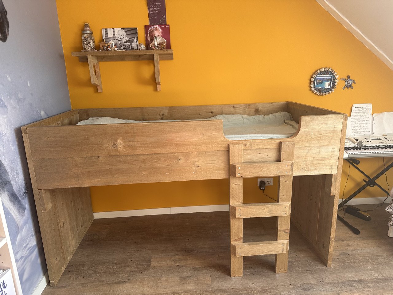 Steigerhouten bed, perfecte staat