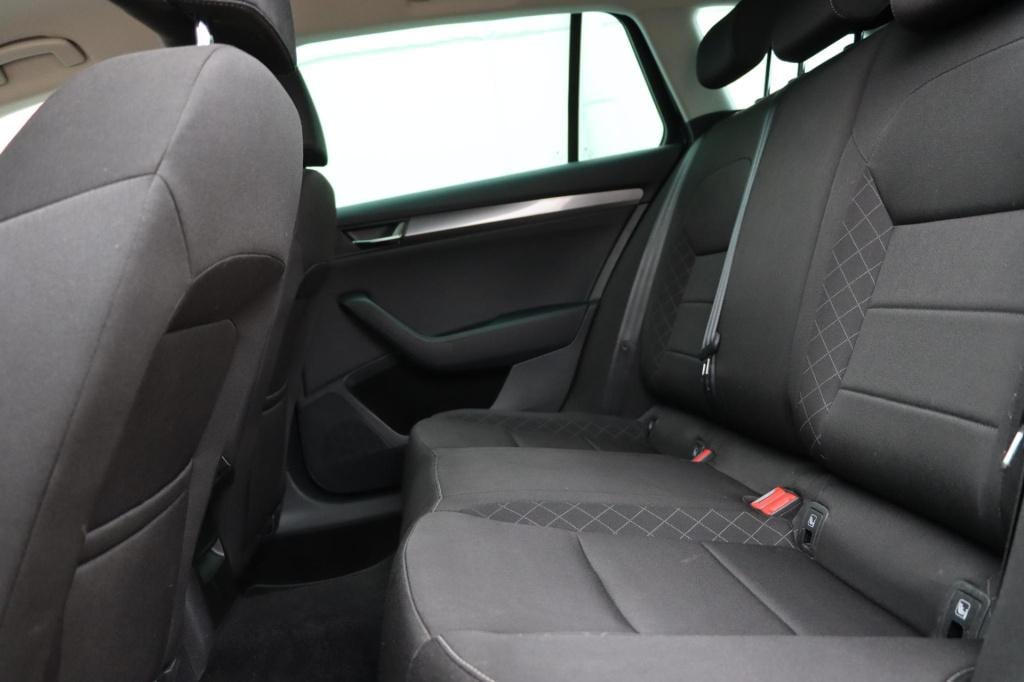 Skoda Superb combi 1.4 tsi act style business