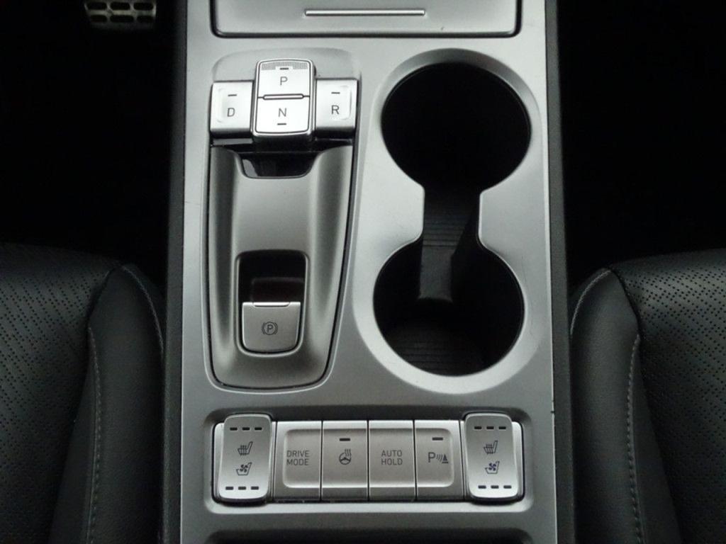 Hyundai Kona ev premium 64 kwh led | stoelkoeling | hud | pdc
