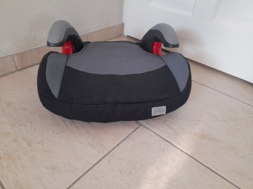 Autostoel verhoger (15/36 kg) in goede staat !