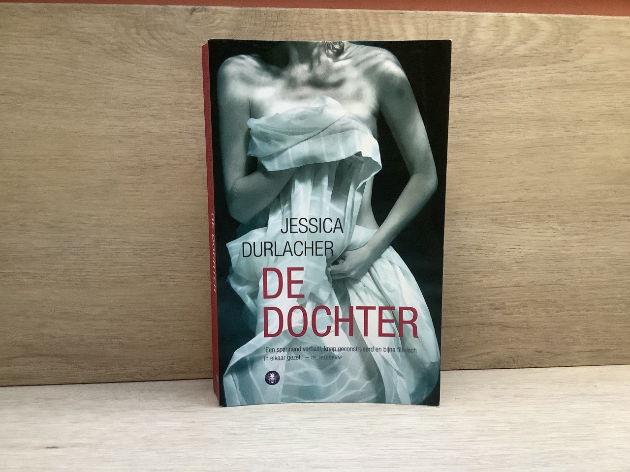 Verschillende boeken aangeboden.