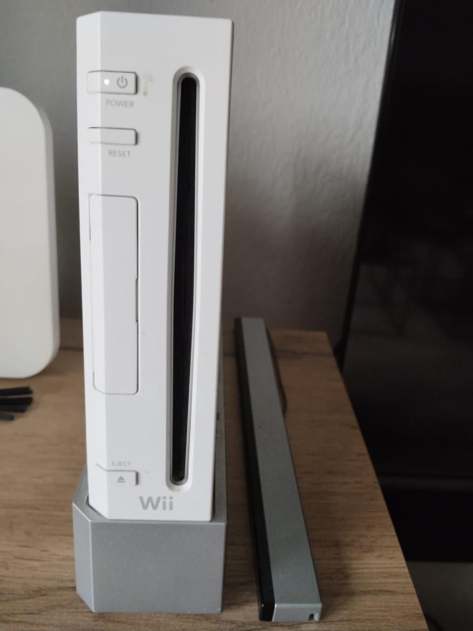 Complete Wii/22 games/2 controllers/hdmi