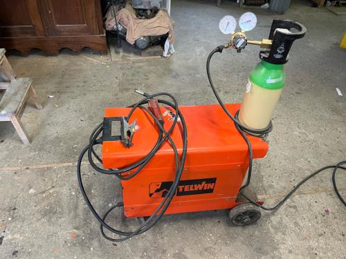 Lasapparaat Telwin Mastermig 251 380V