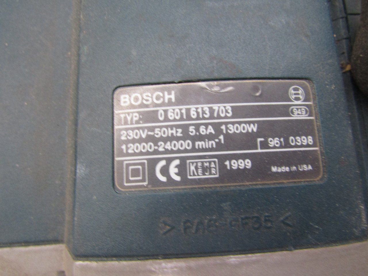 Freesmachine bosch gof 1300 ace ( prof. )