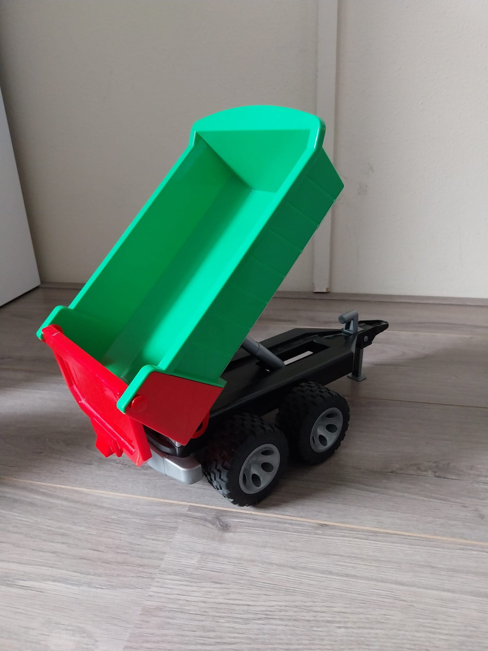 Speelgoed Bruder roadmax tractor met kiepkar