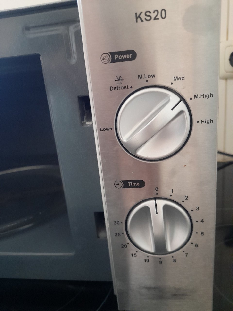 Eenvoudige Proline Magnetron ( in goede staat ) 45 x 37 x 26H