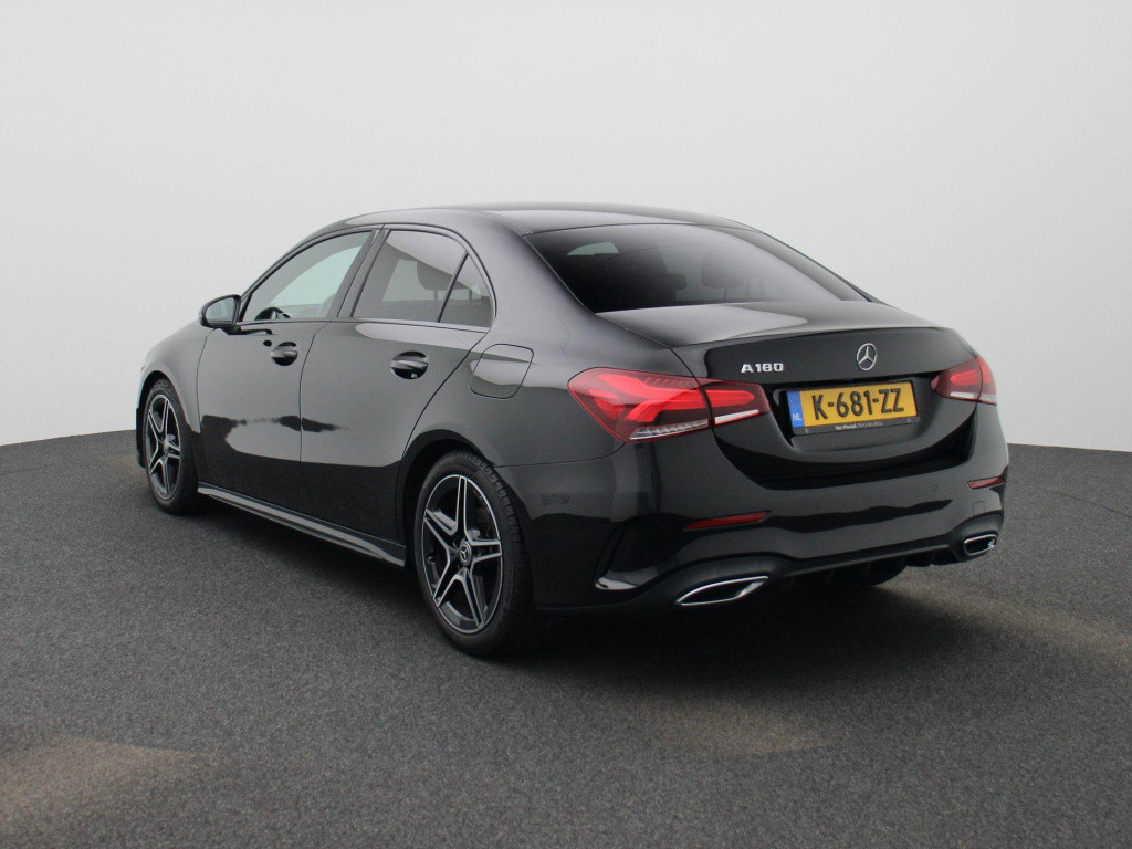 Mercedes-Benz A-Klasse 180 business solution amg | automaat | lmv | sfeer v