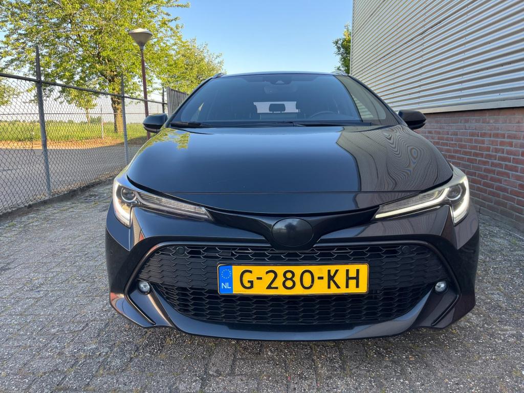 Toyota Corolla Touring Sports 2.0 hybrid style | btw | 1e eigenaar | volled
