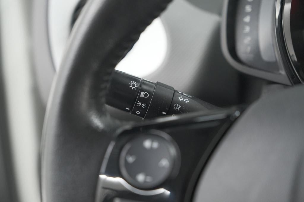 Citroen C1 1.0 vti shine | camera | airco | navigatie | 5 deurs