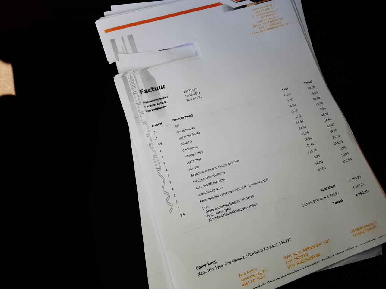 Mini Mini 1.6 One MINIMALIST Business Line 4950 EURO 18-12-2026 apk