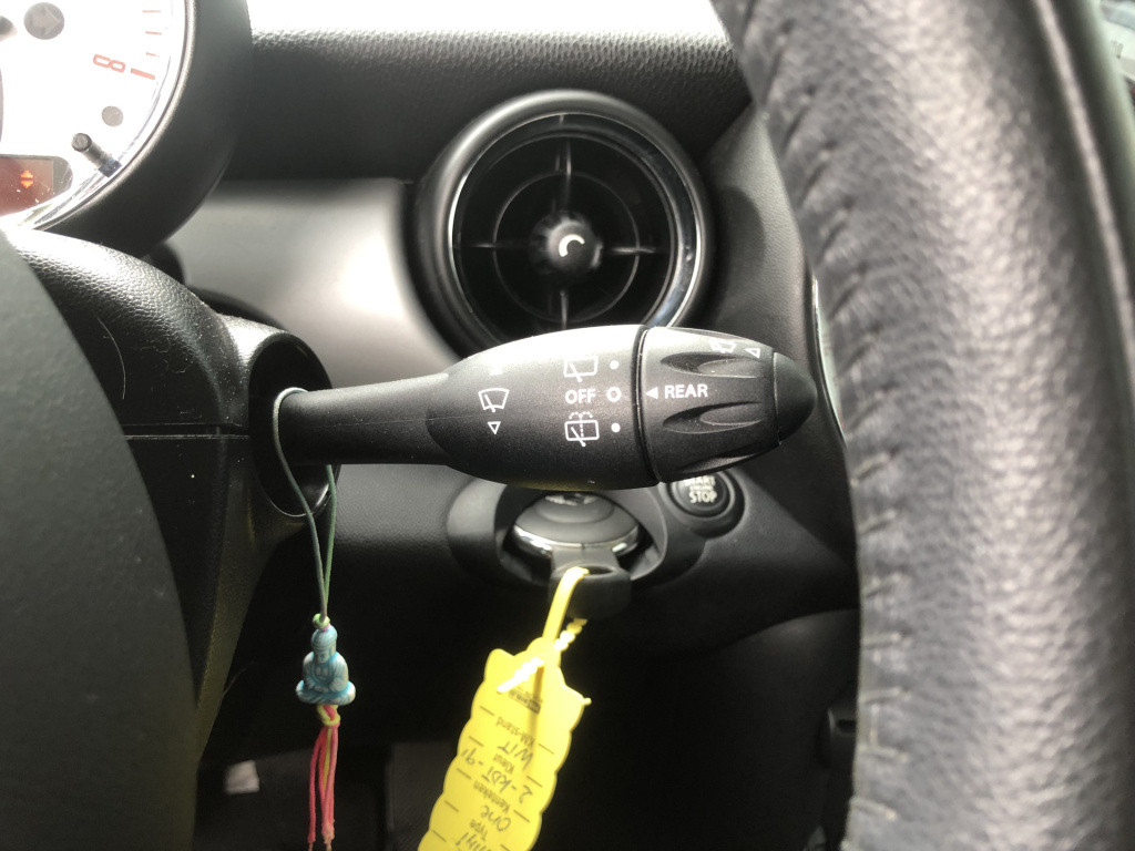 Mini One mini 1.6 holland street navigatie 3-drs